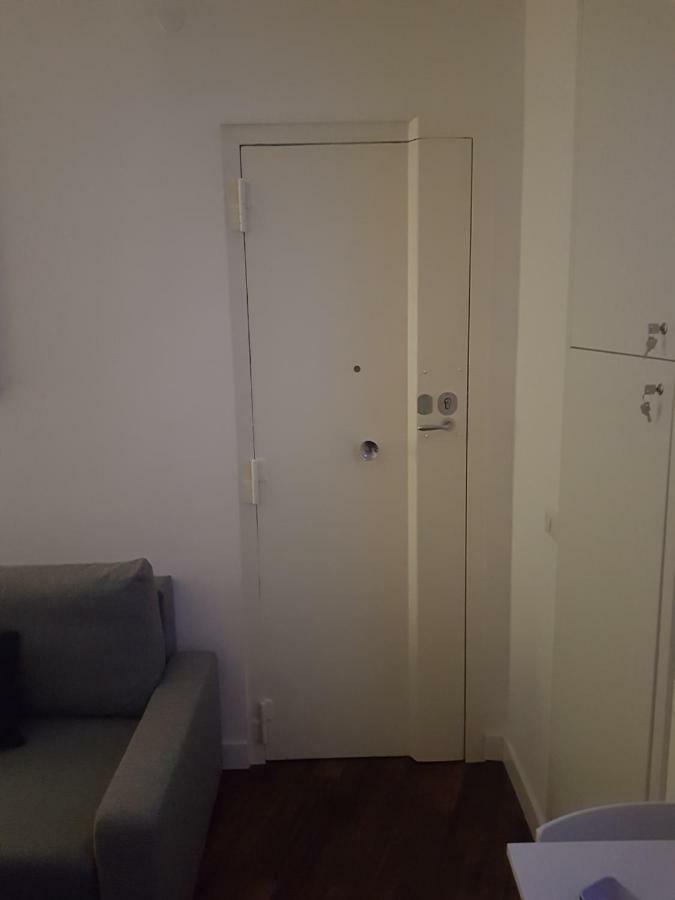 Small Bedroom Vomero'S Nápoly Kültér fotó